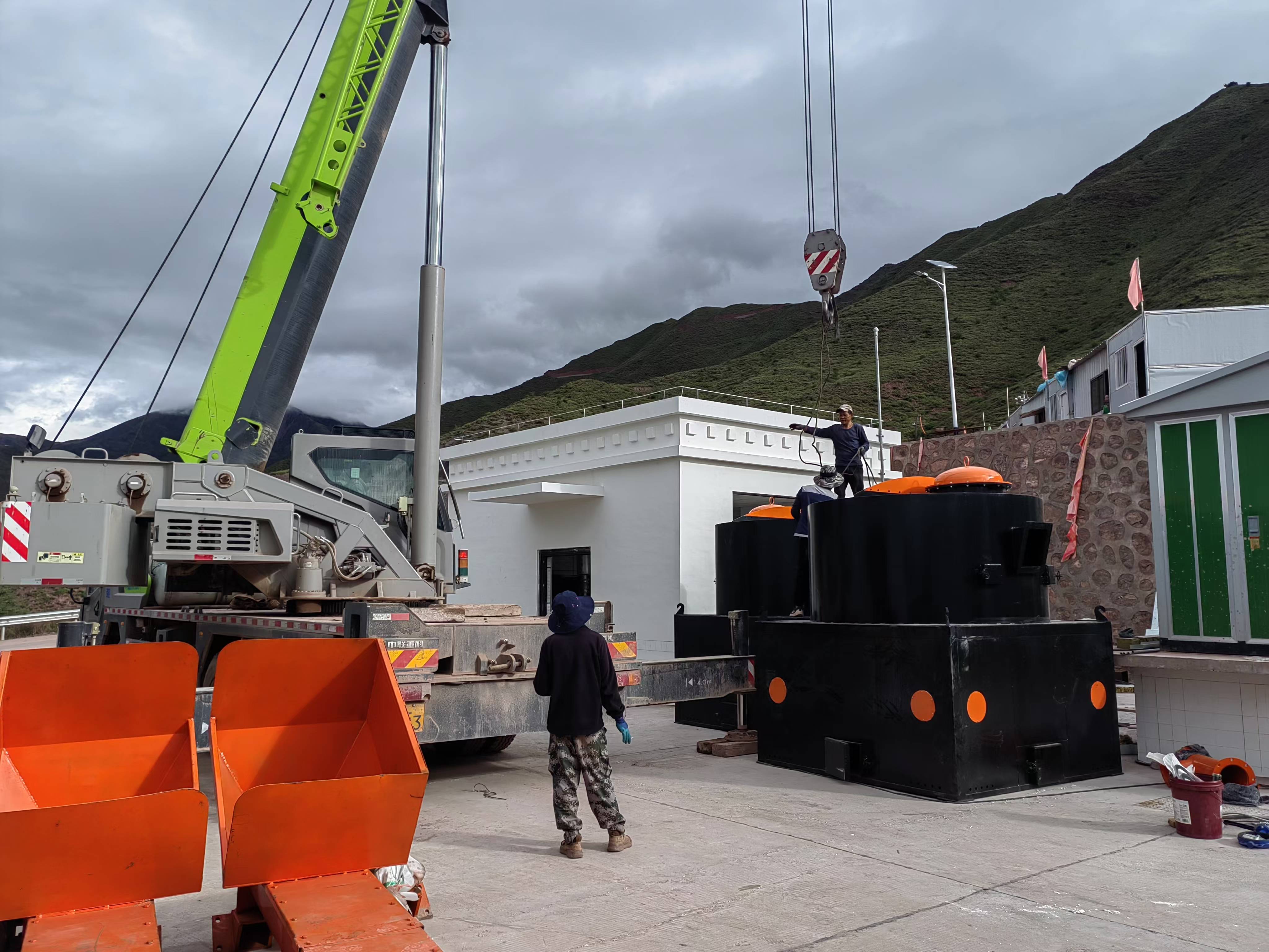 Production d'énergie à partir des déchets ruraux : équipement de conversion d'énergie par pyrolyse magnétique