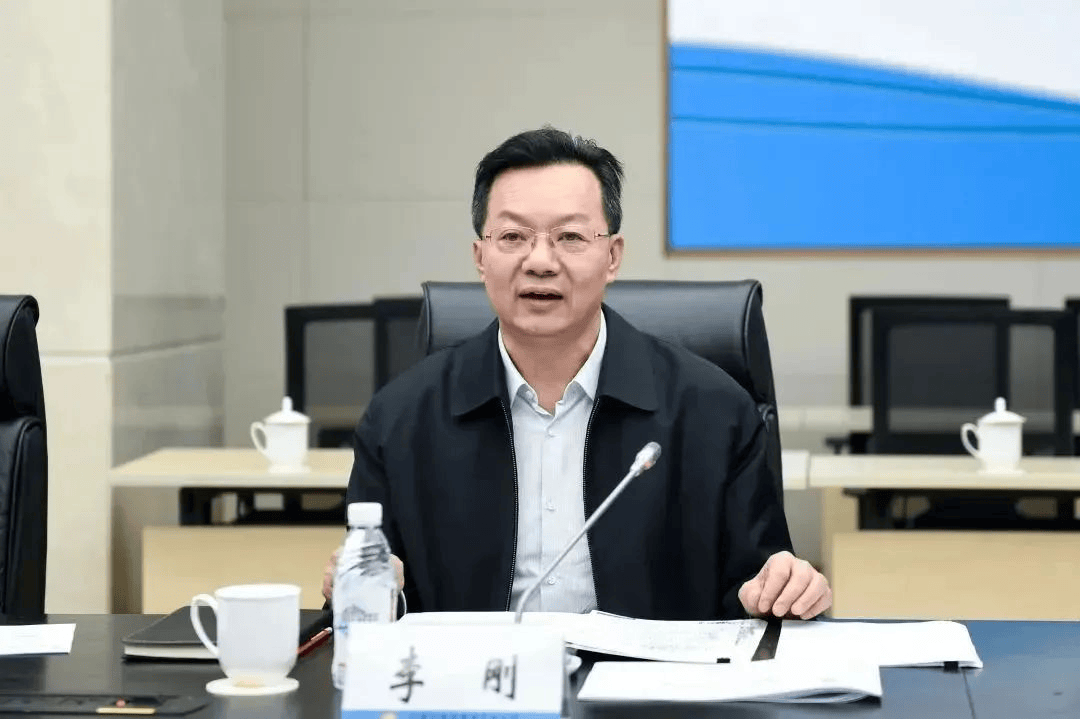 中纪委驻中组部纪检监察组原组长李刚被公诉！曾被通报“搞投机钻营，结交政治骗子”