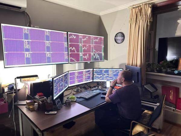 特稿｜A股火在烧！3600点山脊既越，催富行情奔涌向远方