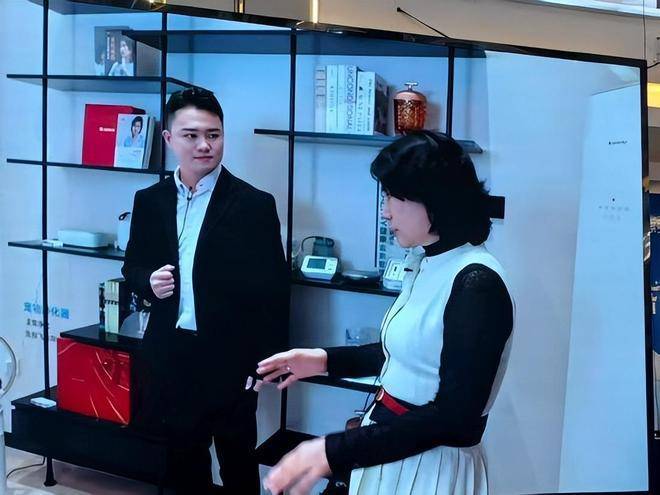 格力电器董事长董明珠：家电行业很卷，因为大家不再追求技术上的突破！简单的就偷工减料，用价格来忽悠你