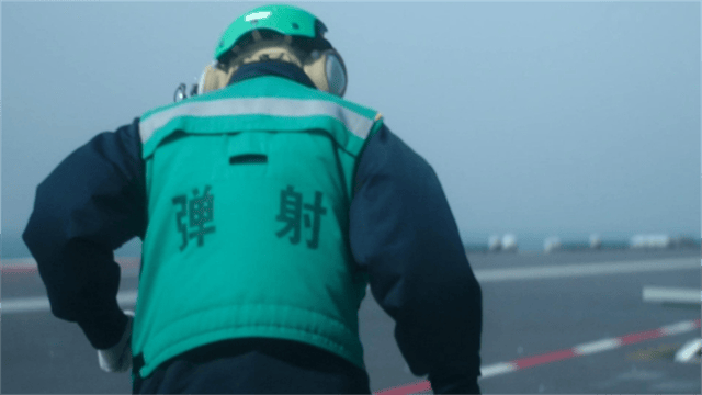 福建舰距服役只差最后一步，央视无码展示！背后是对美的硬气宣告