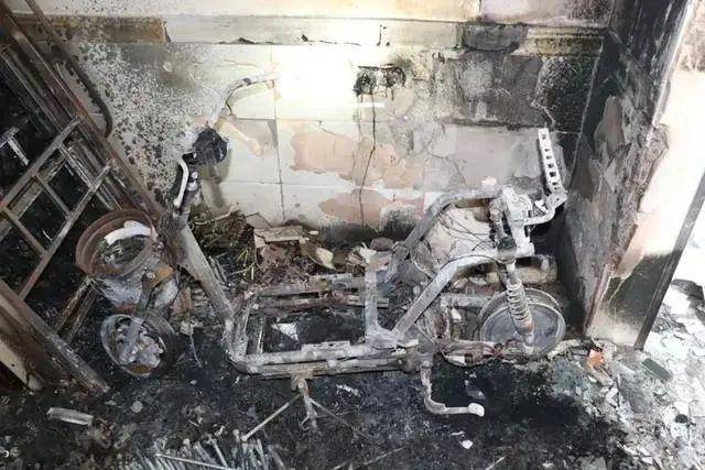 因何而“燃”？如何预防？这份“小电驴”安全使用指南请收好