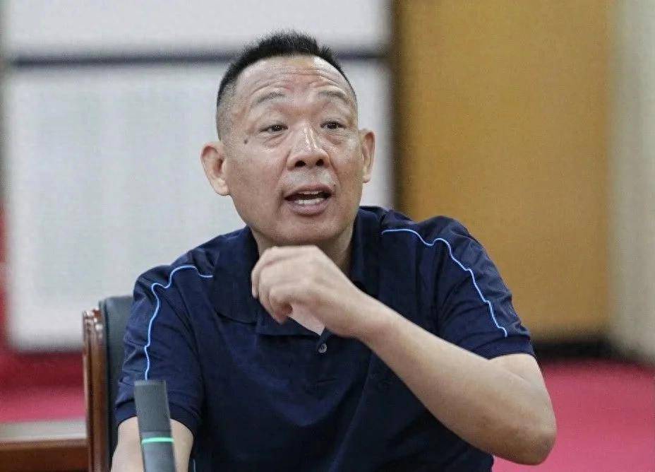 一瓶200元，黄牛涌入胖东来抢酒