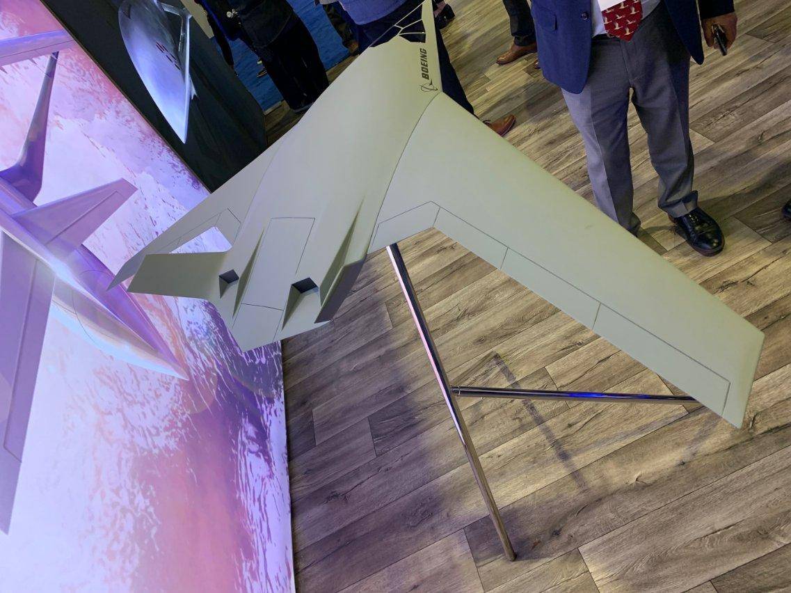 西工大创新突破，BWB300验证机亮相，轰-20设计蓝图初露端倪！