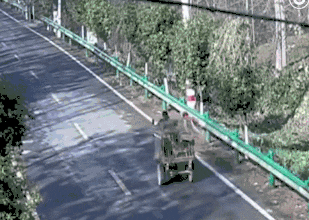 上海街头一女子突然倒地，满脸是血！很多人用过，已致多起意外！赶快赶快