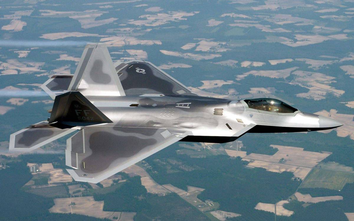 中航重磅官宣：歼-20S性能升级，飞行距离再破纪录，国防实力再创新高！