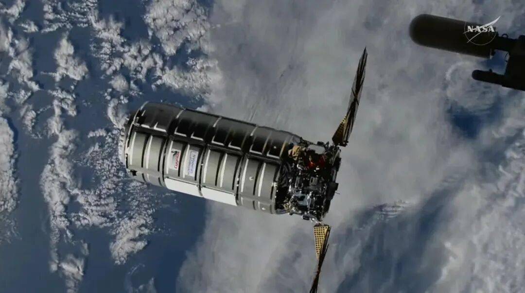 宇宙人(1833期）官方盘点十四五科技成果；国防与安全机构成地球观测数据最大“金主”；Rocket 4计划明年年中首飞