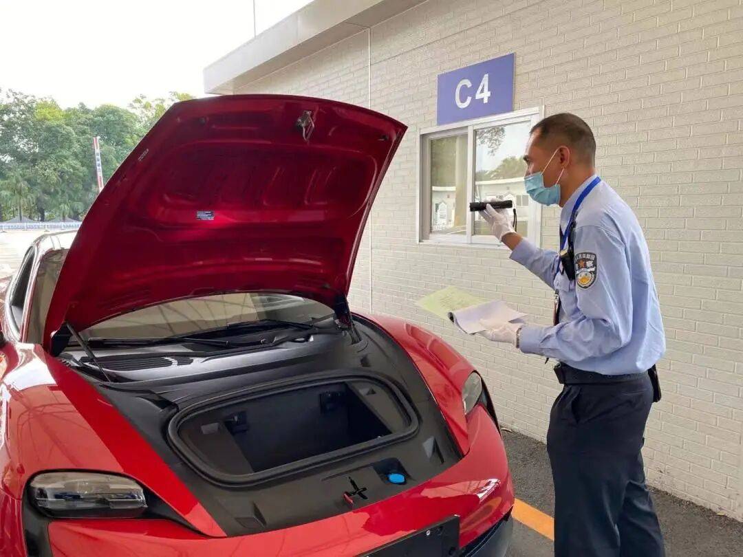 广州交警：5月25日起，粤A号牌上新